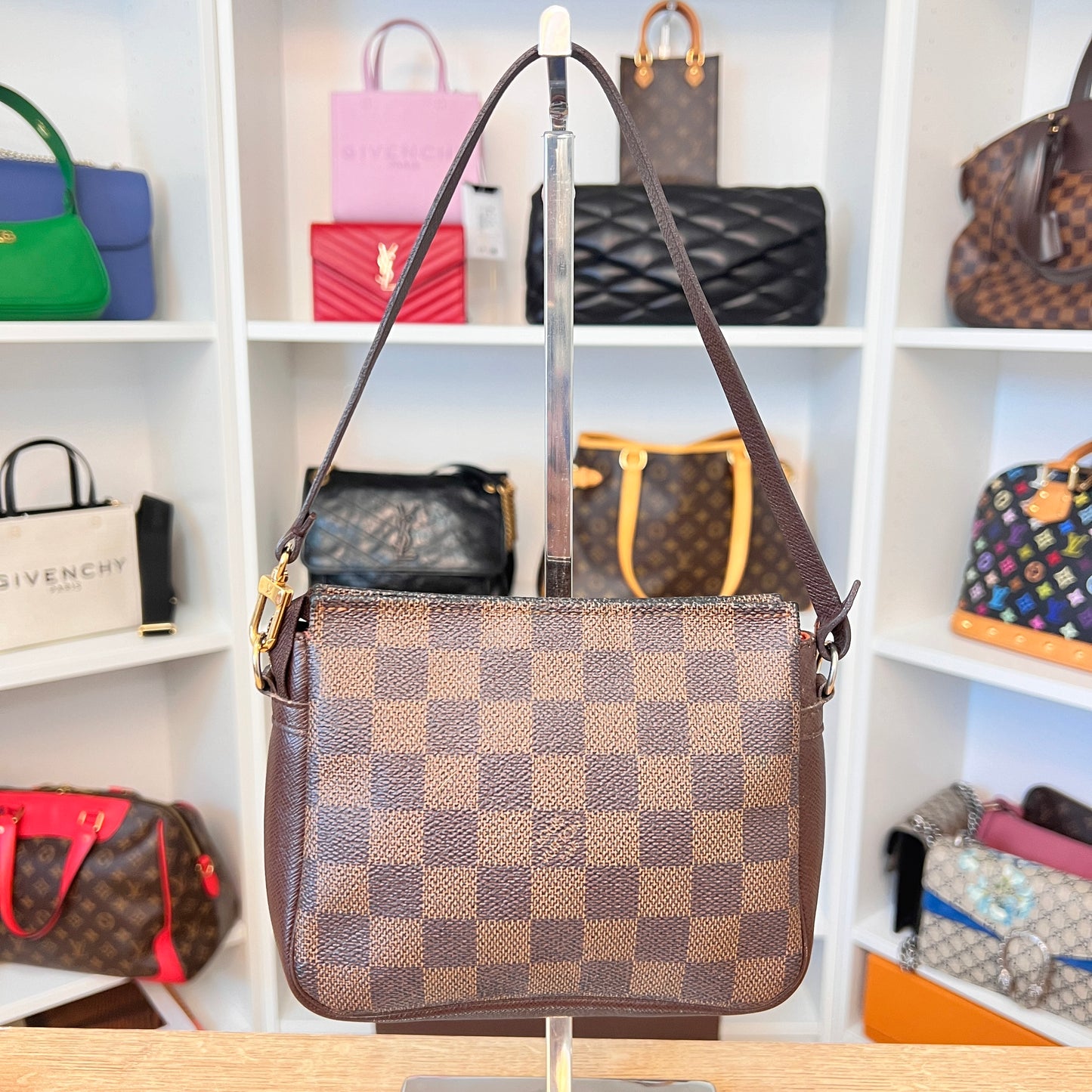 Louis Vuitton Damier Ebene Trousse Pochette