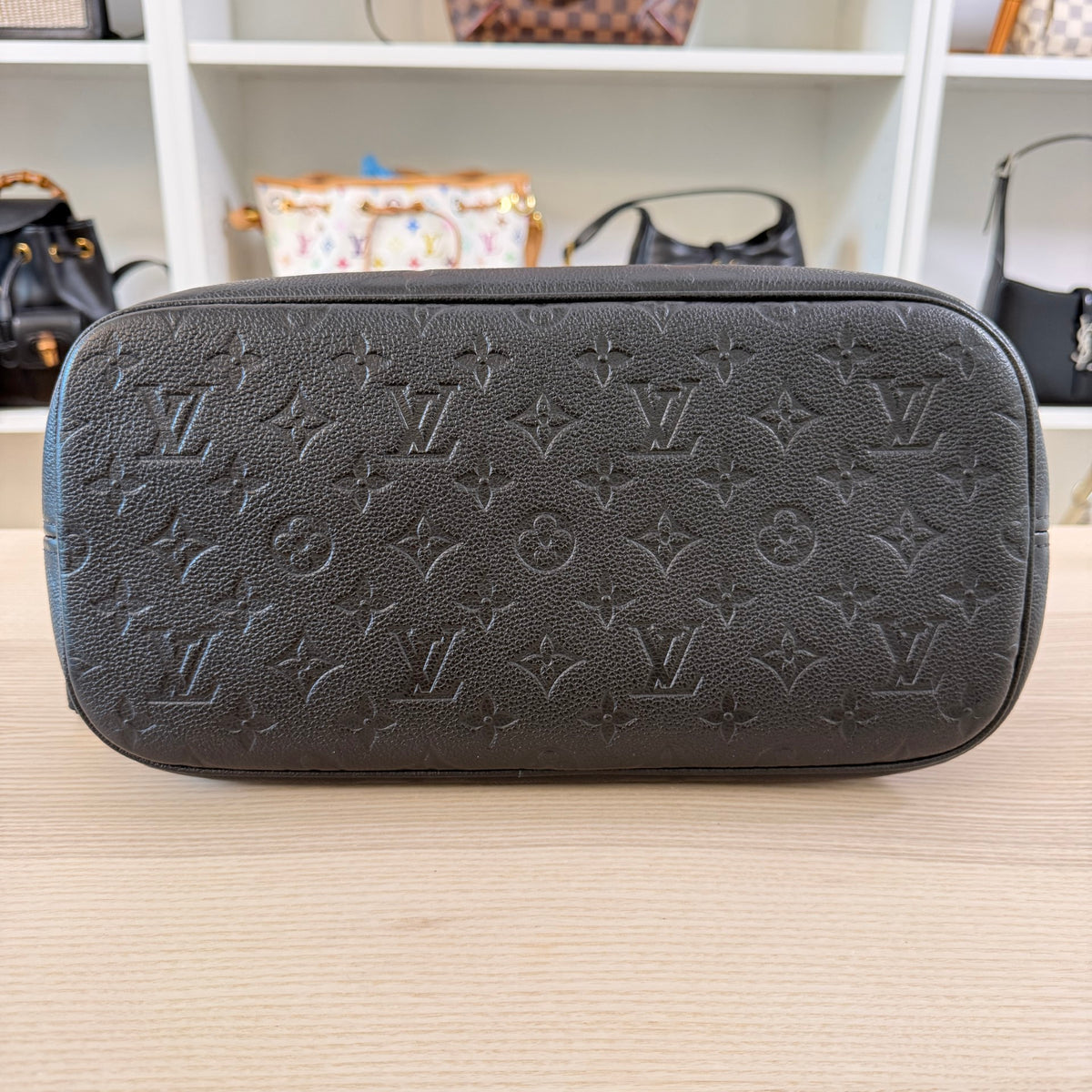 Louis Vuitton Neverfull MM Monogram Empreinte Black