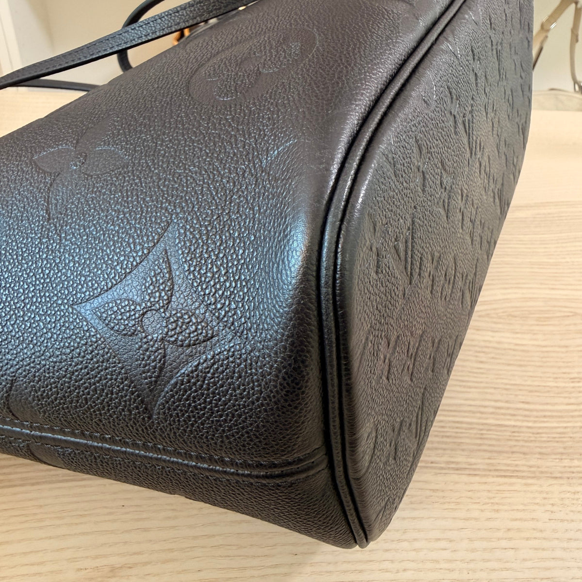 Louis Vuitton Neverfull MM Monogram Empreinte Black
