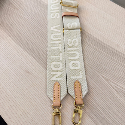 Louis Vuitton Monogram High Rise Bumbag