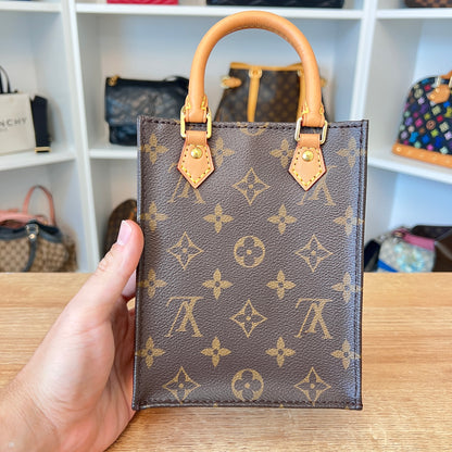 Louis Vuitton Monogram Petite Sac Plat