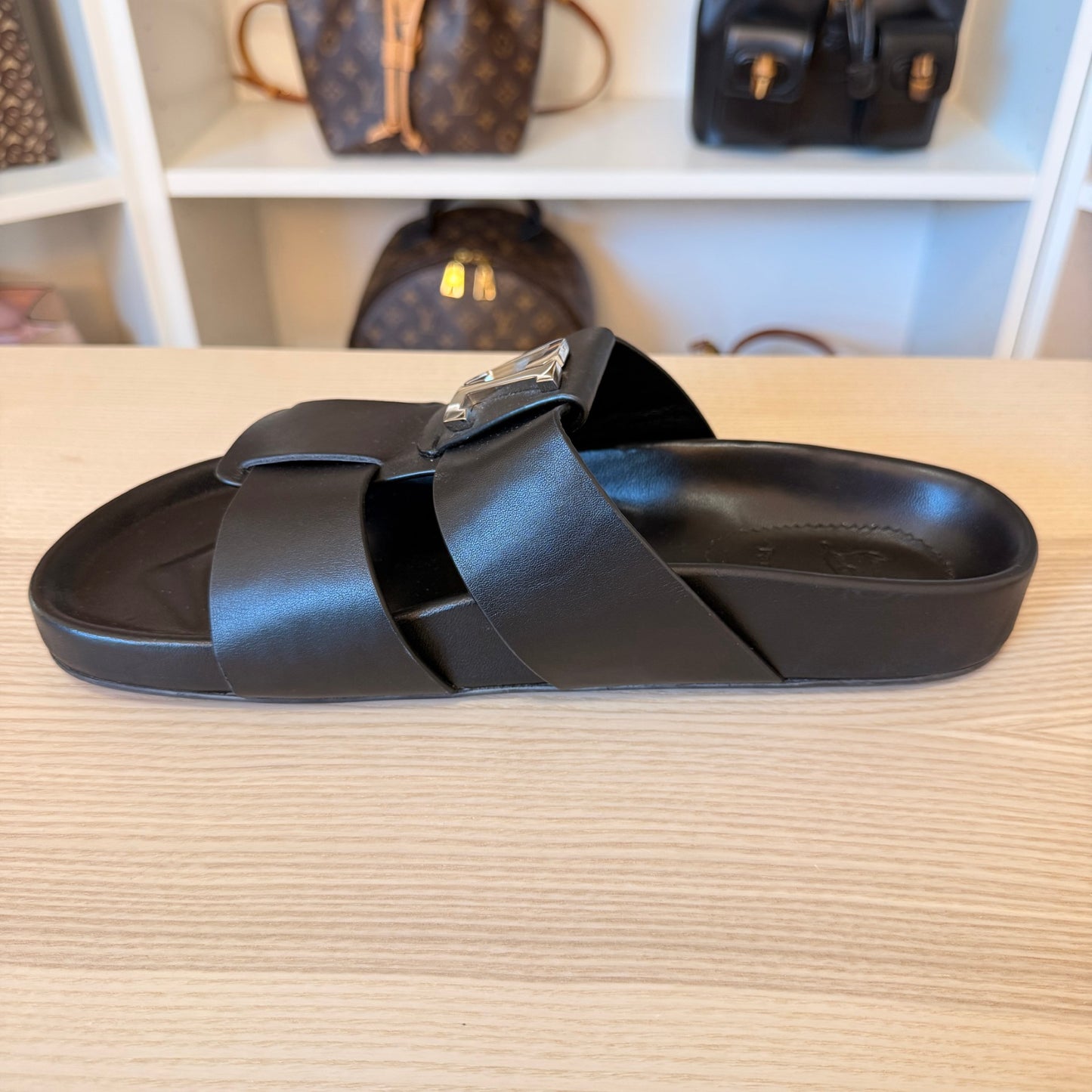 Christian Louboutin Dhabubizz Logo Plaque Sandals Size 42