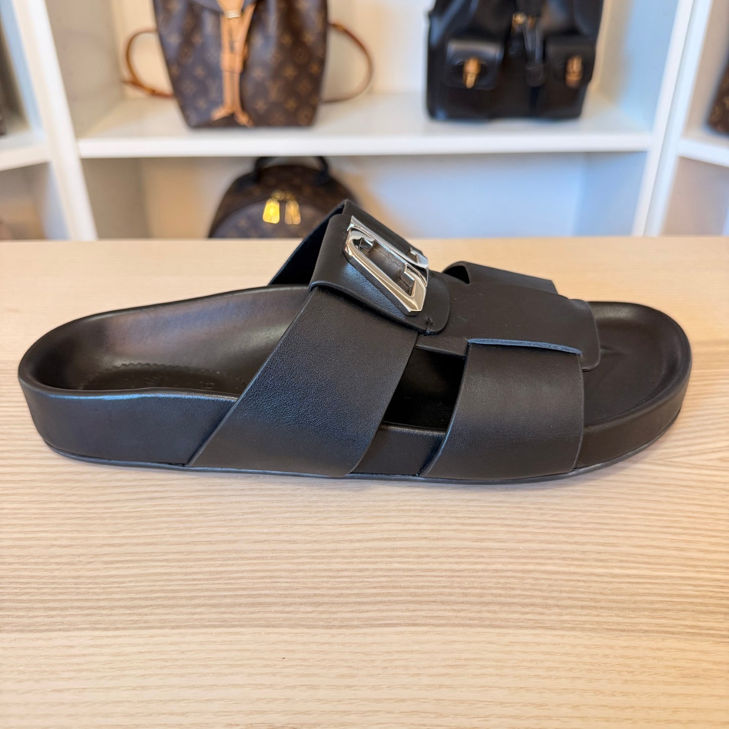 Christian Louboutin Dhabubizz Logo Plaque Sandals Size 42