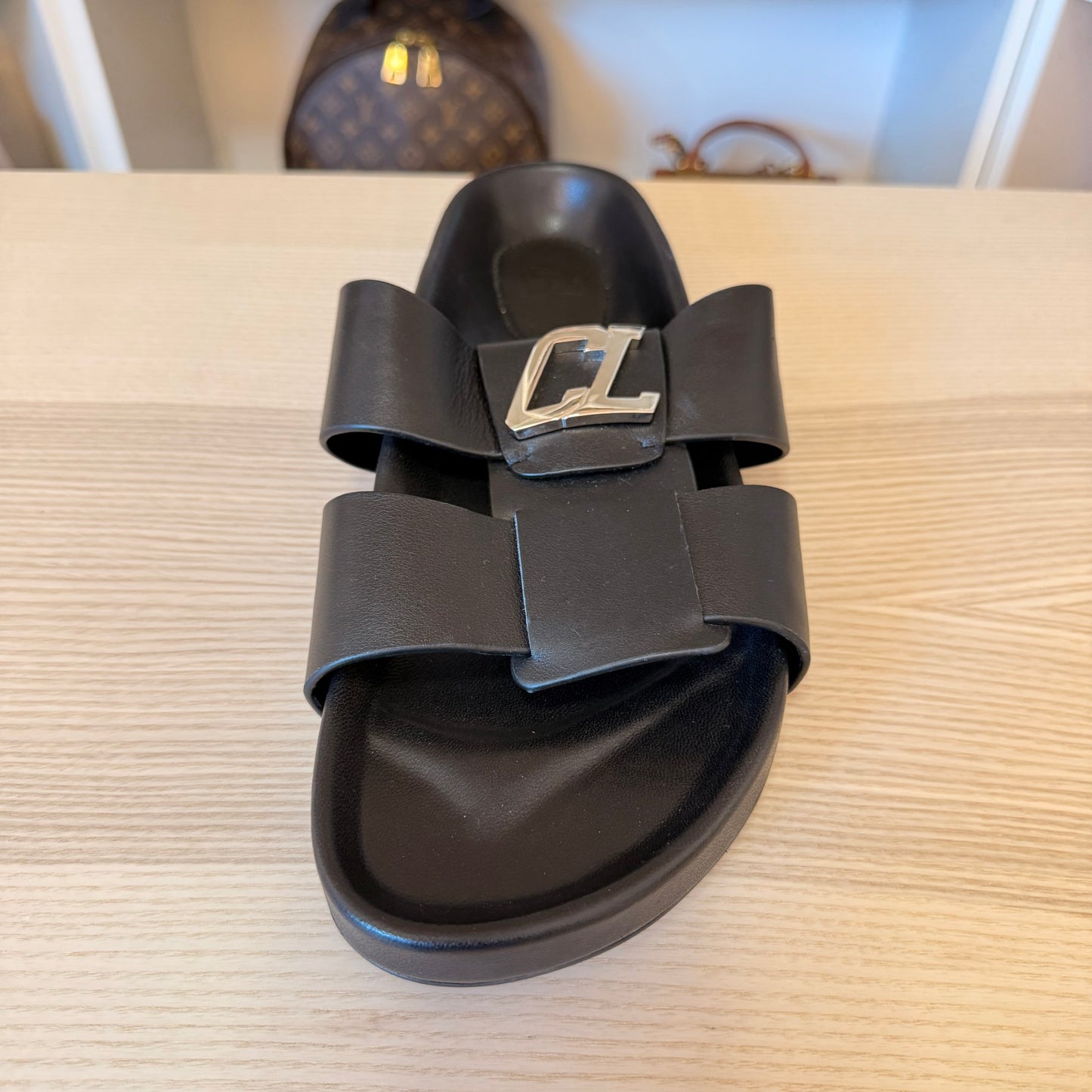 Christian Louboutin Dhabubizz Logo Plaque Sandals Size 42