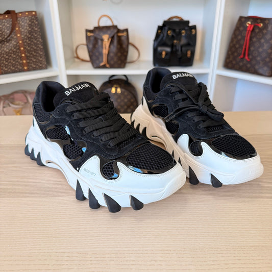 Balmain B-East Sneakers Size 9 US / 42 EU Black/White