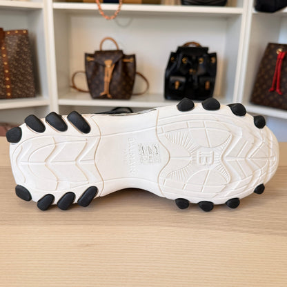 Balmain B-East Sneakers Size 9 US / 42 EU Black/White