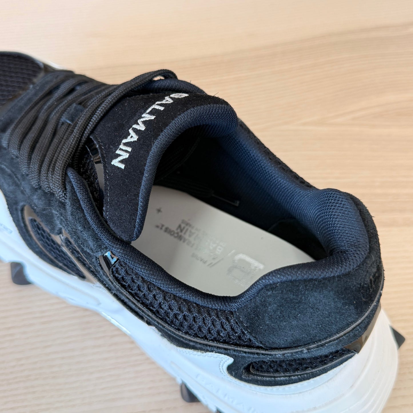 Balmain B-East Sneakers Size 9 US / 42 EU Black/White