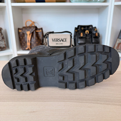 Louis Vuitton Boot Ranger Size 10
