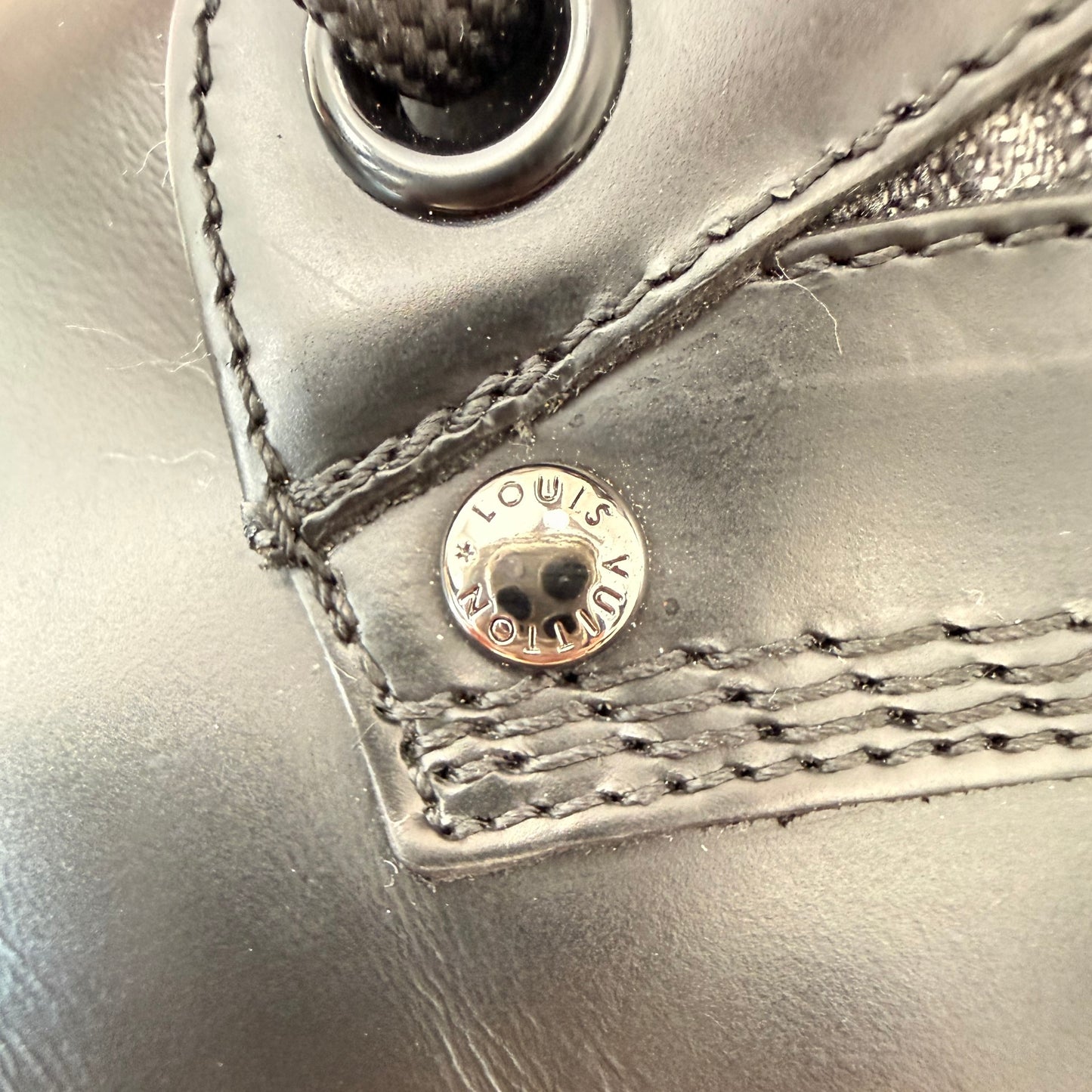 Louis Vuitton Boot Ranger Size 10