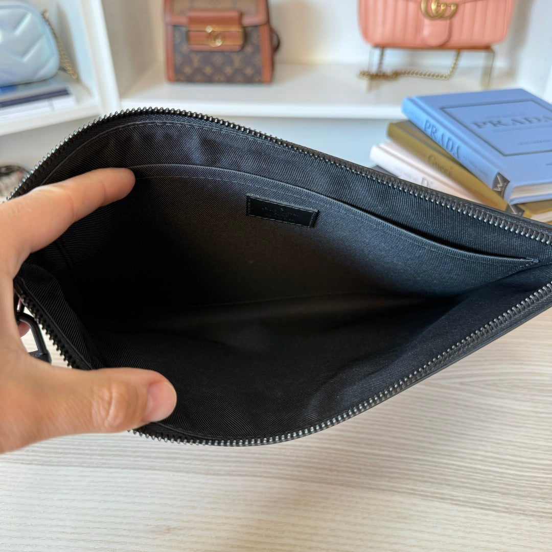 Louis Vuitton Monogram Macassar Pochette To-Go Black