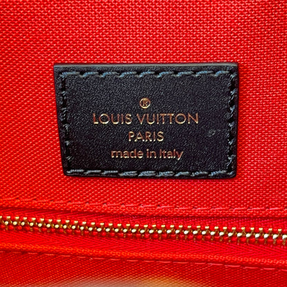 Louis Vuitton Reverse Monogram Giant Onthego MM