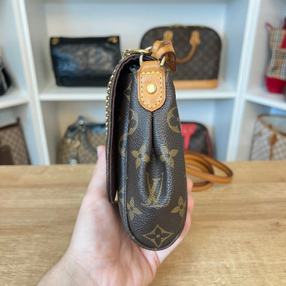 Louis Vuitton Monogram Favorite MM