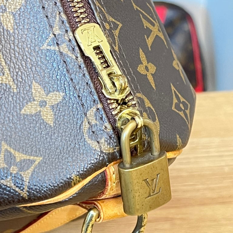 Louis Vuitton Monogram Speedy Bandouliere 35