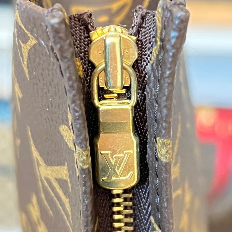 Louis Vuitton Monogram Toiletry 26