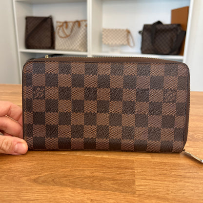 Pre-Owned Louis Vuitton Damier Ebene Zippy Wallet Organizer