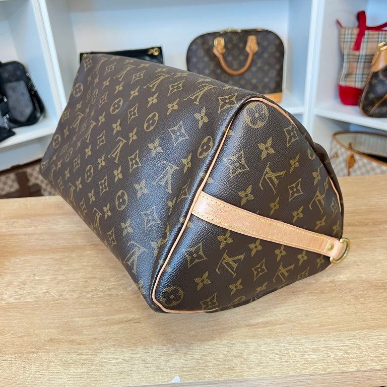 Louis Vuitton Monogram Speedy Bandouliere 35 NM