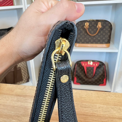 Louis Vuitton Monogram Daily Pouch