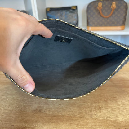 Louis Vuitton Monogram Daily Pouch