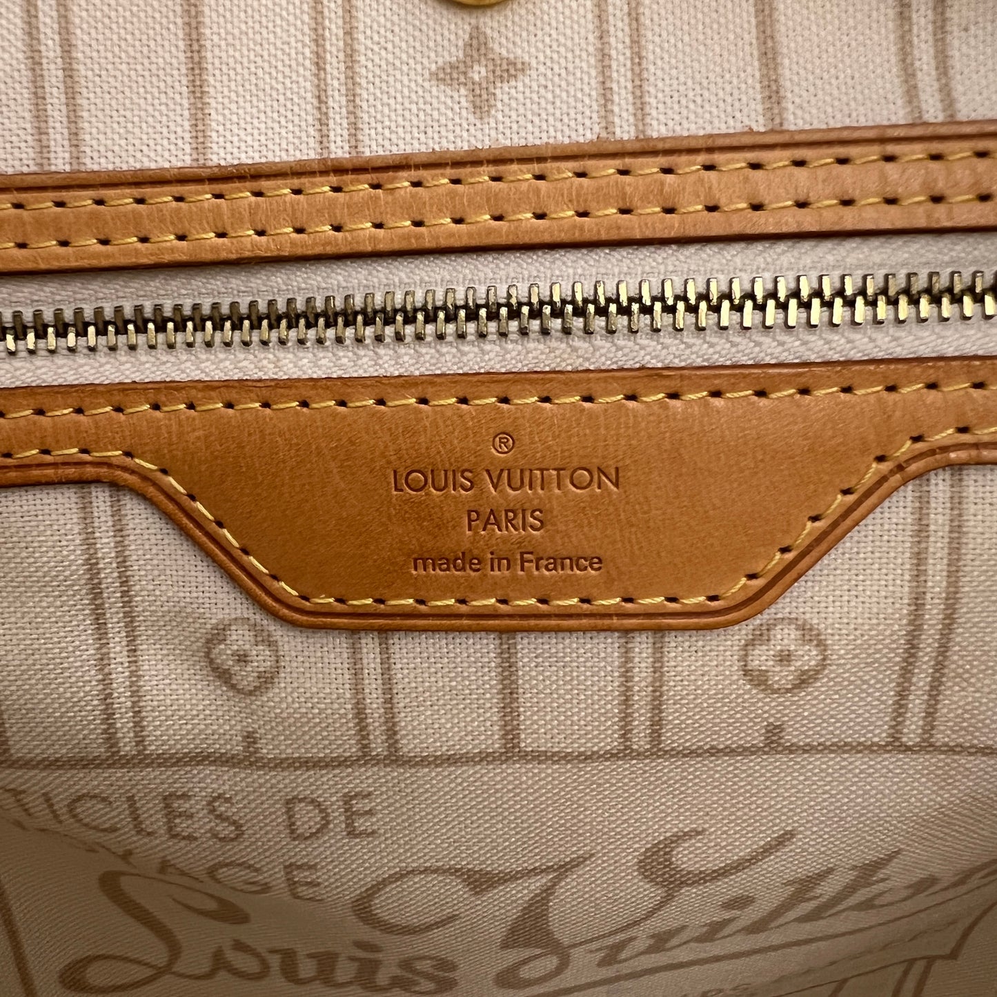 Pre-Owned Louis Vuitton Damier Azur Neverfull MM