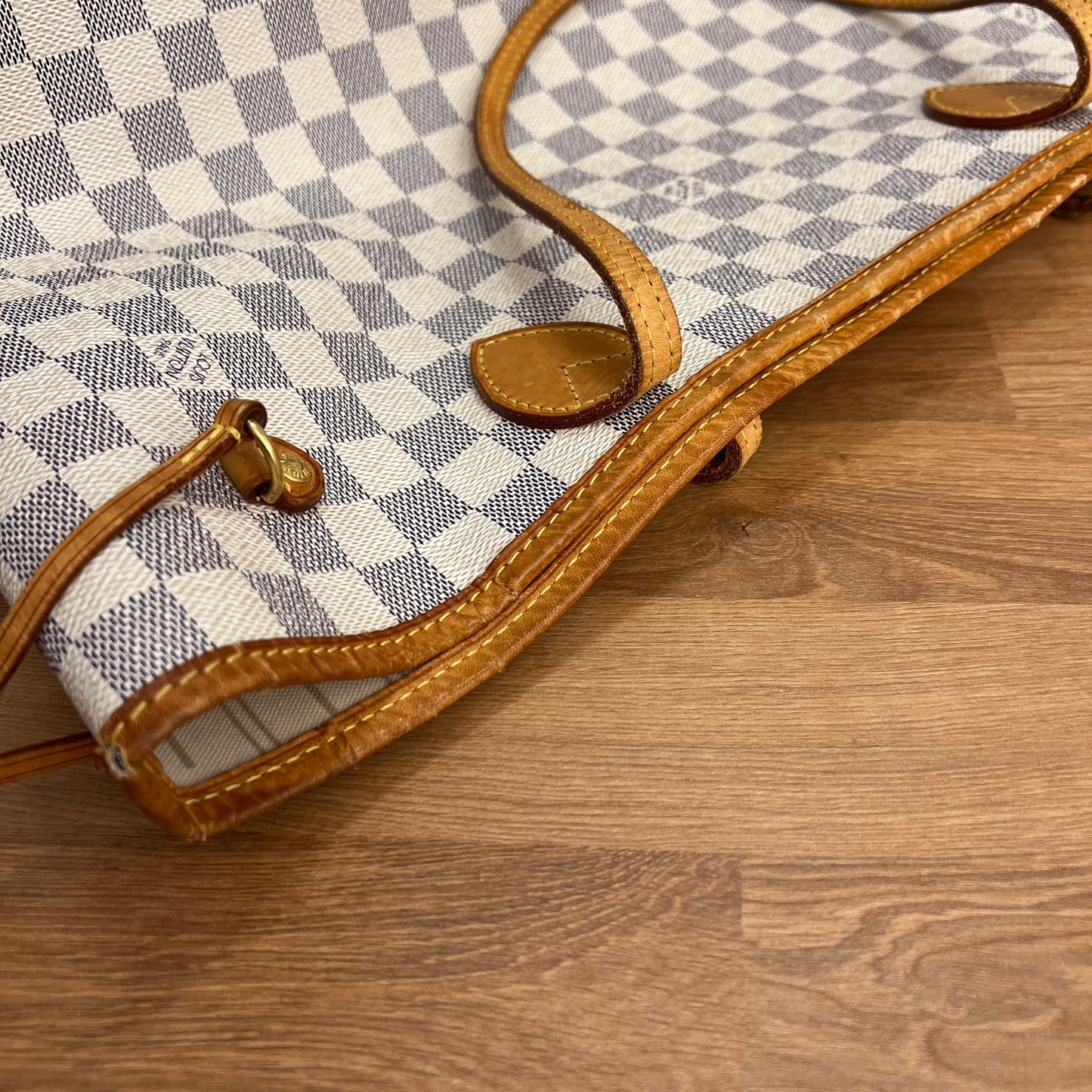 Pre-Owned Louis Vuitton Damier Azur Neverfull MM