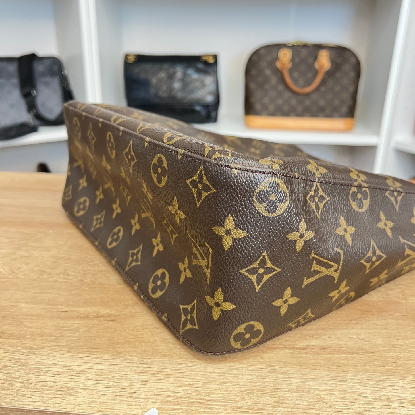 Louis Vuitton Monogram Looping GM