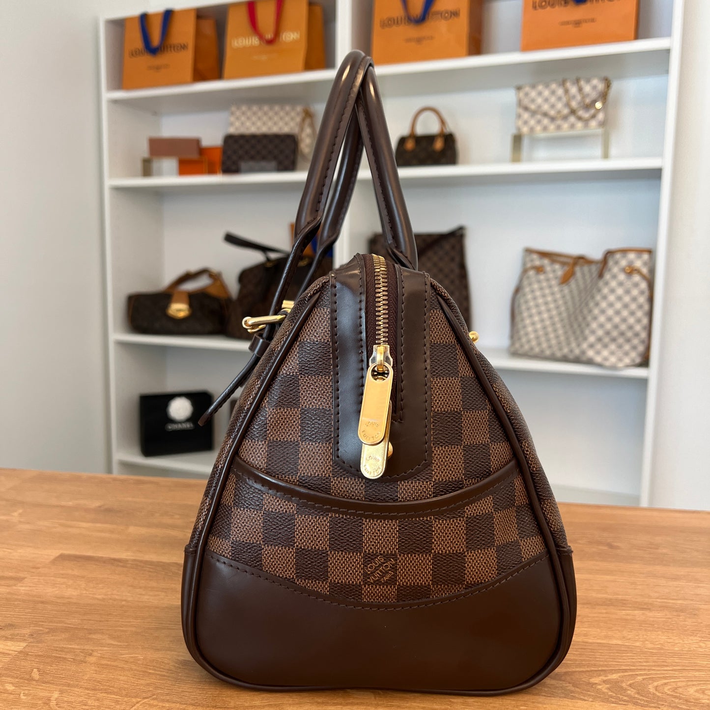 Pre-Owned Louis Vuitton Damier Ebene Berkeley