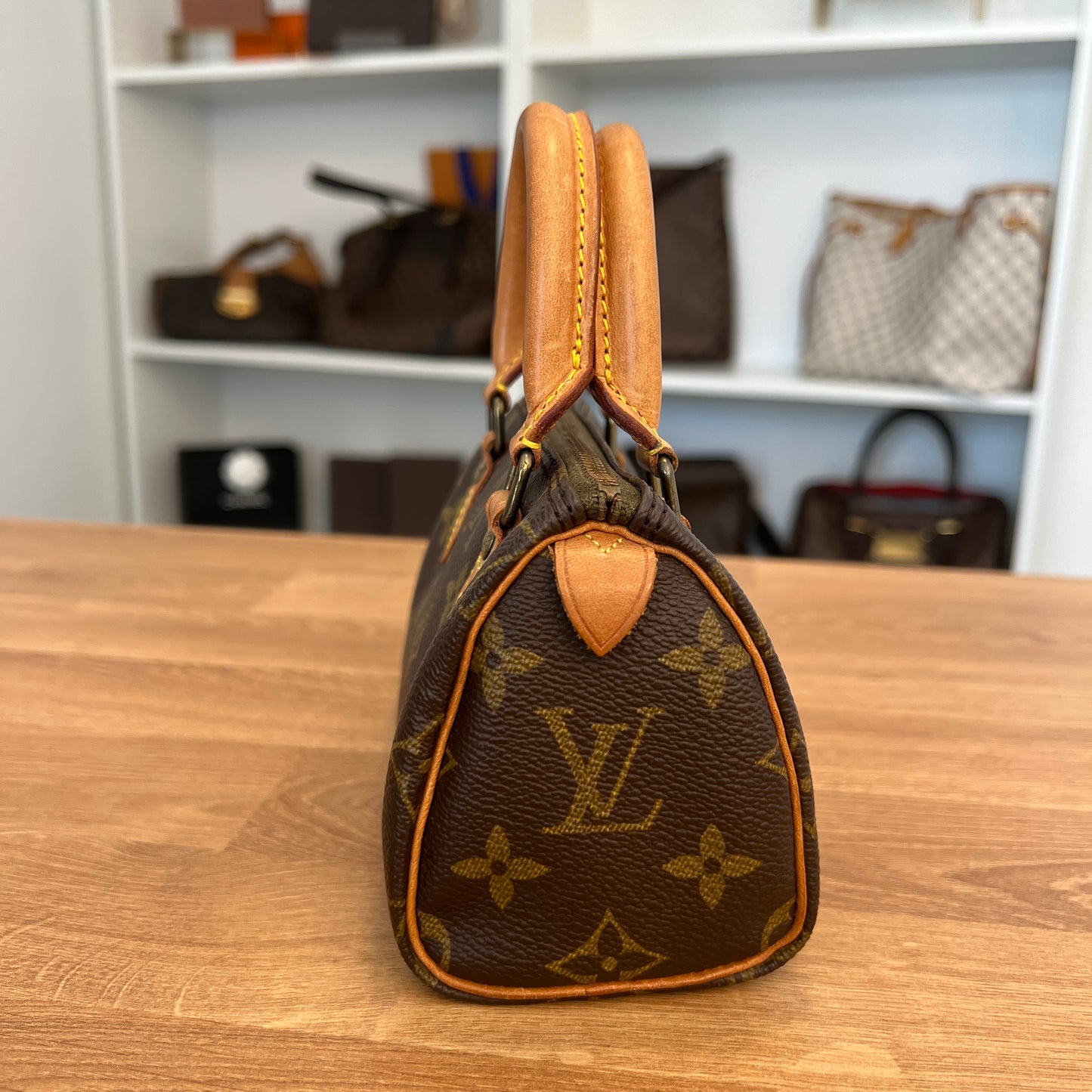 Pre-Owned Louis Vuitton Monogram Mini Speedy HL