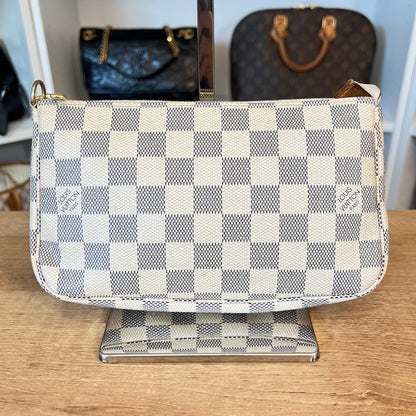 Louis Vuitton Damier Azur Pochette Accessories