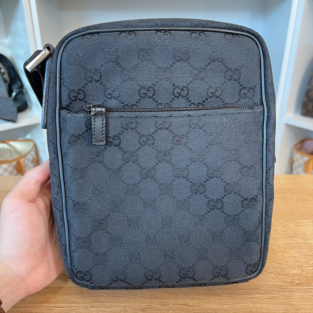 Gucci GG Canvas Crossbody Bag Black