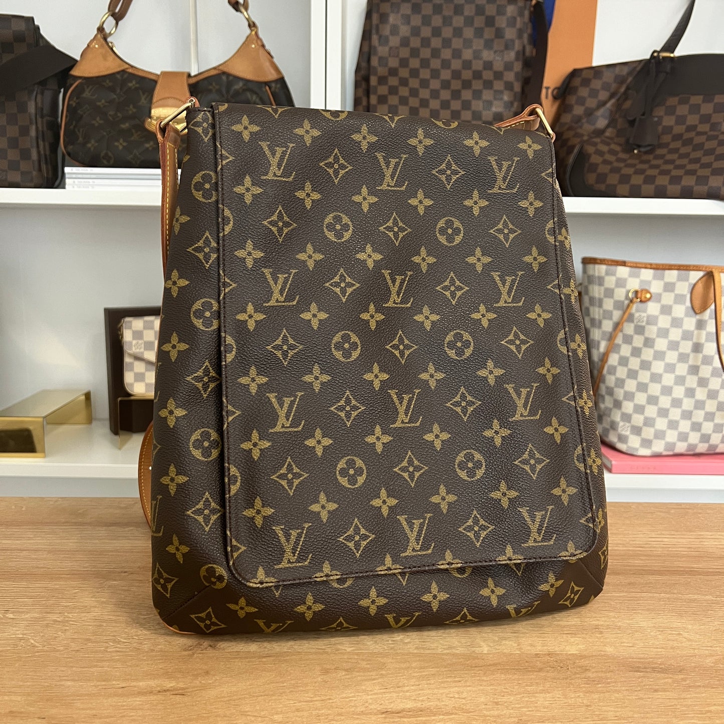 Pre-Owned Louis Vuitton Monogram Musette GM