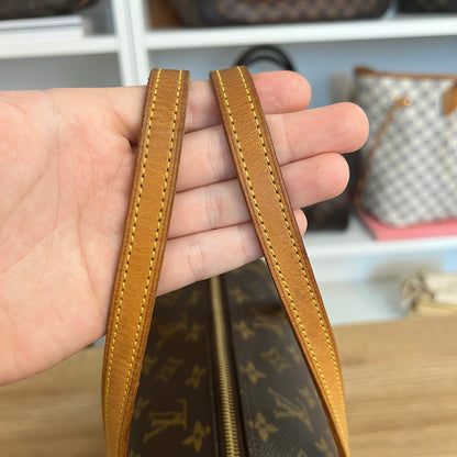 Pre-Owned Louis Vuitton Monogram Papillon 30