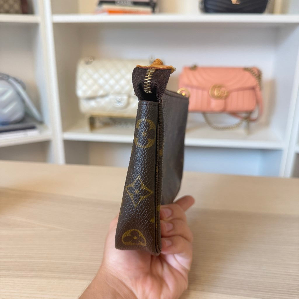 Louis Vuitton Monogram Pochette Accessories