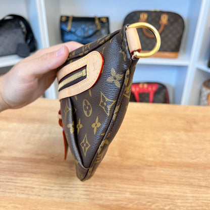 Louis Vuitton Monogram High Rise Bumbag