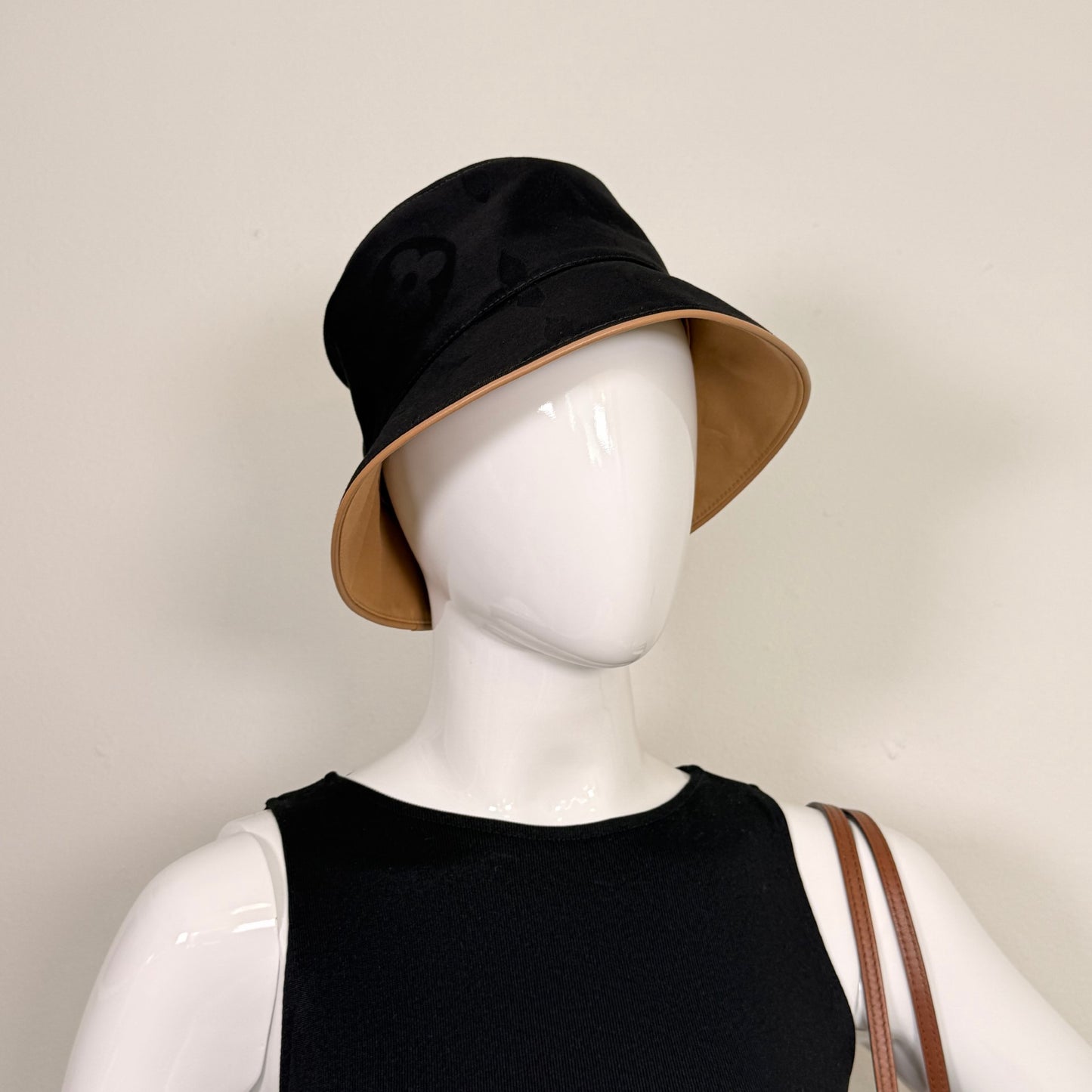 Louis Vuitton Monogram Dailygram Bucket Hat Black/Beige Reversible Medium
