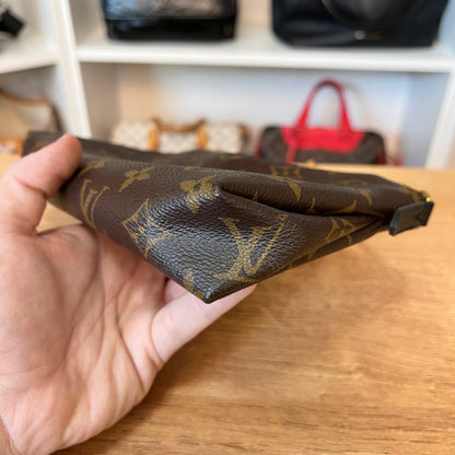 Louis Vuitton Monogram Pallas Clutch Noir