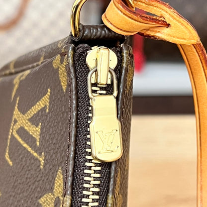 Louis Vuitton Monogram Pochette Accessories