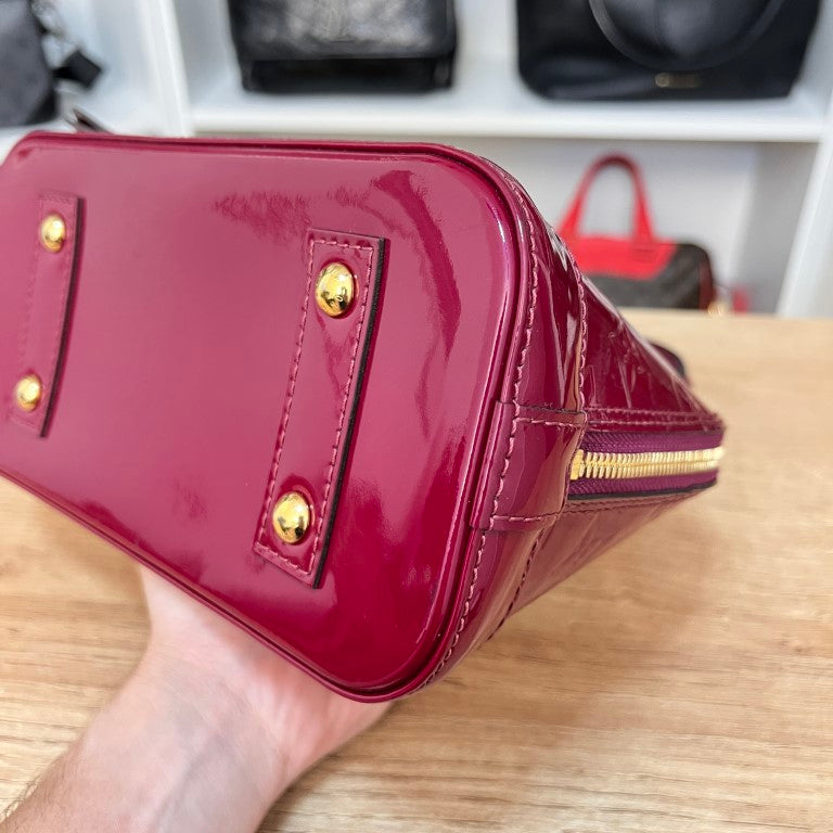 Louis Vuitton Vernis Alma BB Magenta