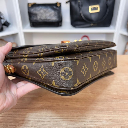 Louis Vuitton Monogram Pochette Metis