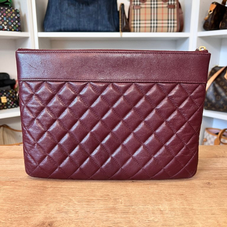 Chanel Sheepskin Quilted Medium Vintage Mademoiselle Clutch Burgundy