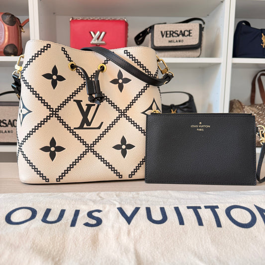 Louis Vuitton Empreinte Monogram Giant Broderies Neonoe MM Cream Black