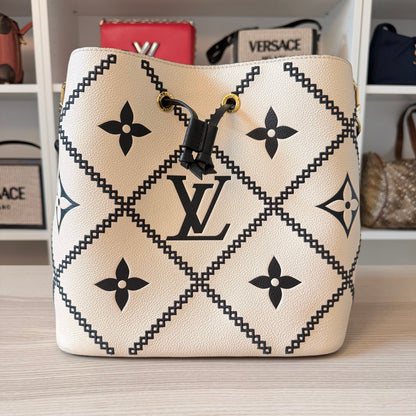 Louis Vuitton Empreinte Monogram Giant Broderies Neonoe MM Cream Black