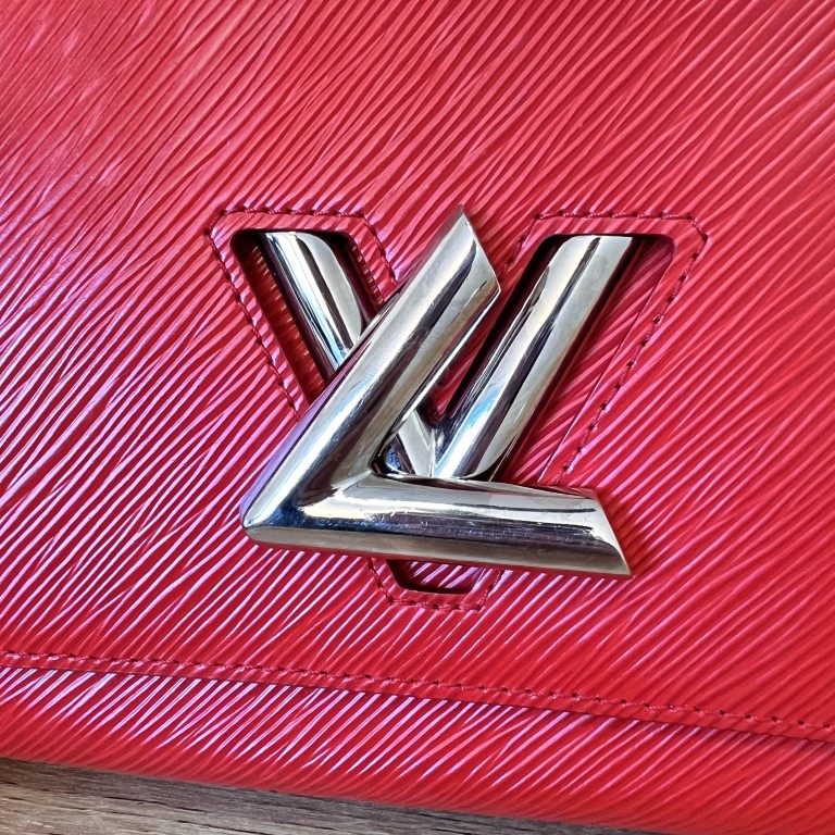 Louis Vuitton Epi Twist MM Red