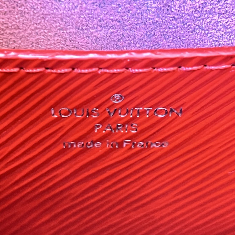 Louis Vuitton Epi Twist MM Red