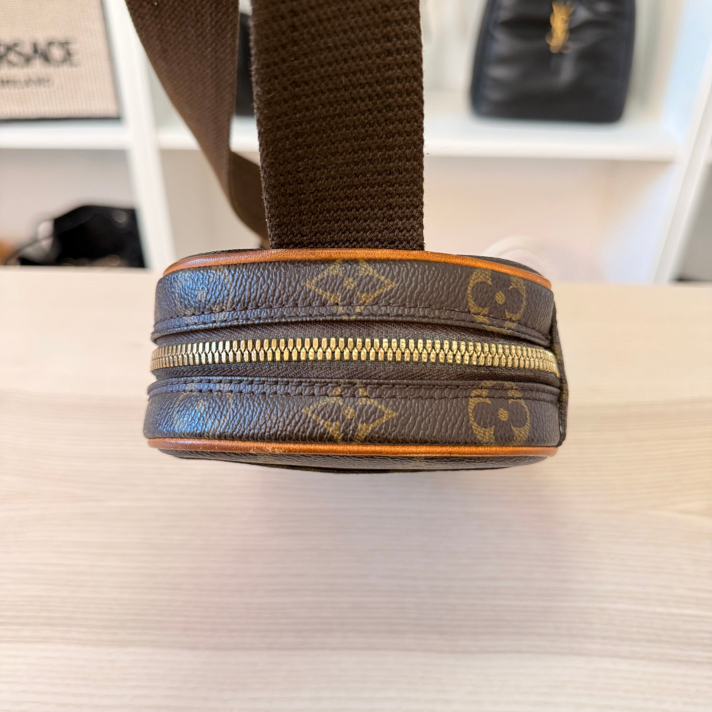 Louis Vuitton Monogram Gange
