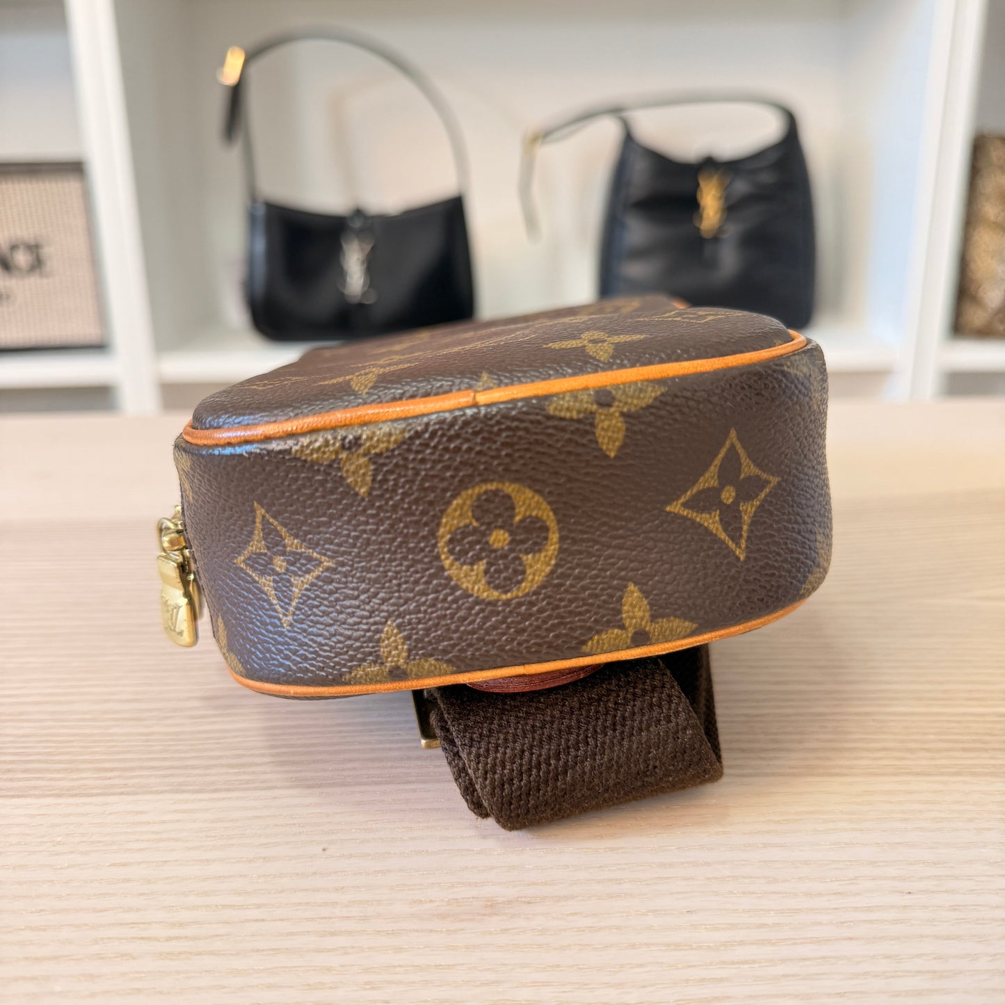 Louis Vuitton Monogram Gange