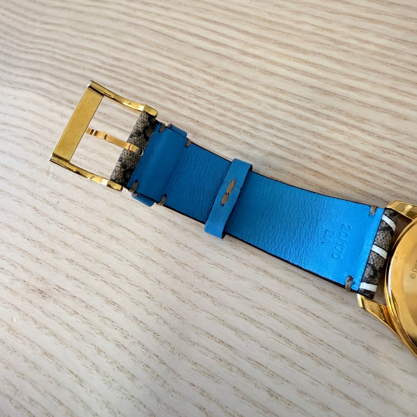 Gucci X DISNEY Stainless Steel Canvas 38mm G-Timeless Donald Duck Quartz Watch