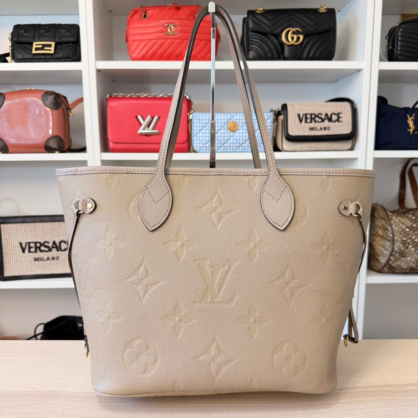 Louis Vuitton Neverfull MM Monogram Empreinte Turtledove
