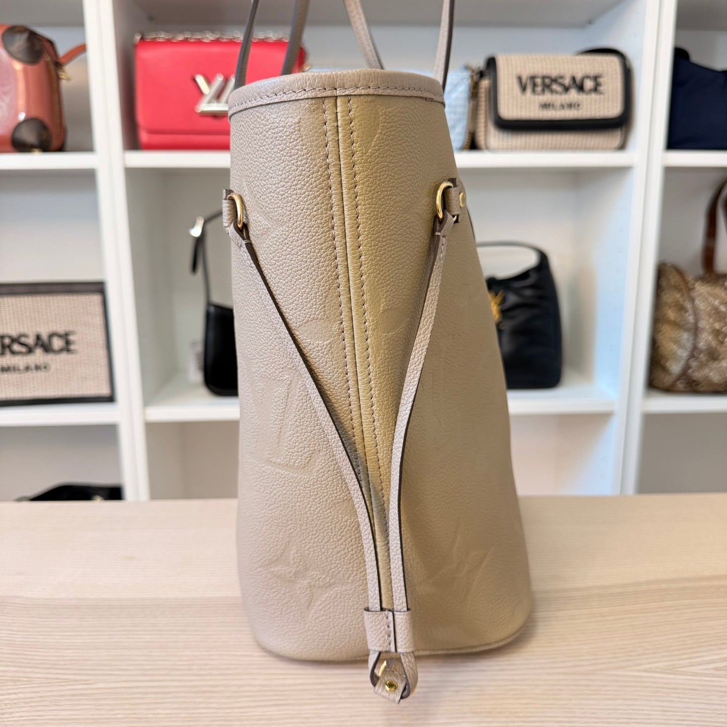 Louis Vuitton Neverfull MM Monogram Empreinte Turtledove