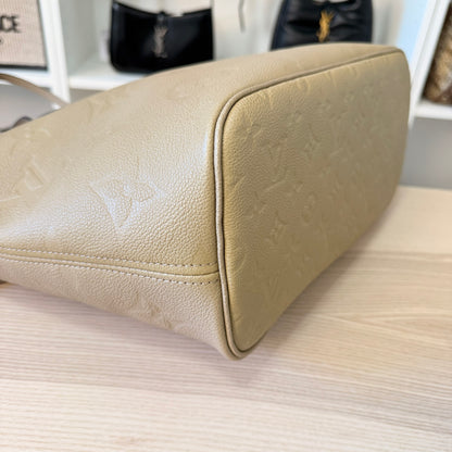 Louis Vuitton Neverfull MM Monogram Empreinte Turtledove