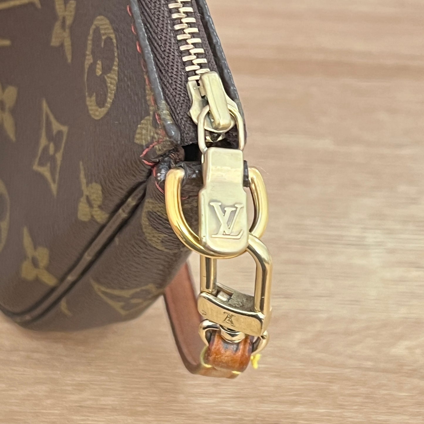 Pre-Owned Louis Vuitton Monogram Pochette Accessoires Cerises